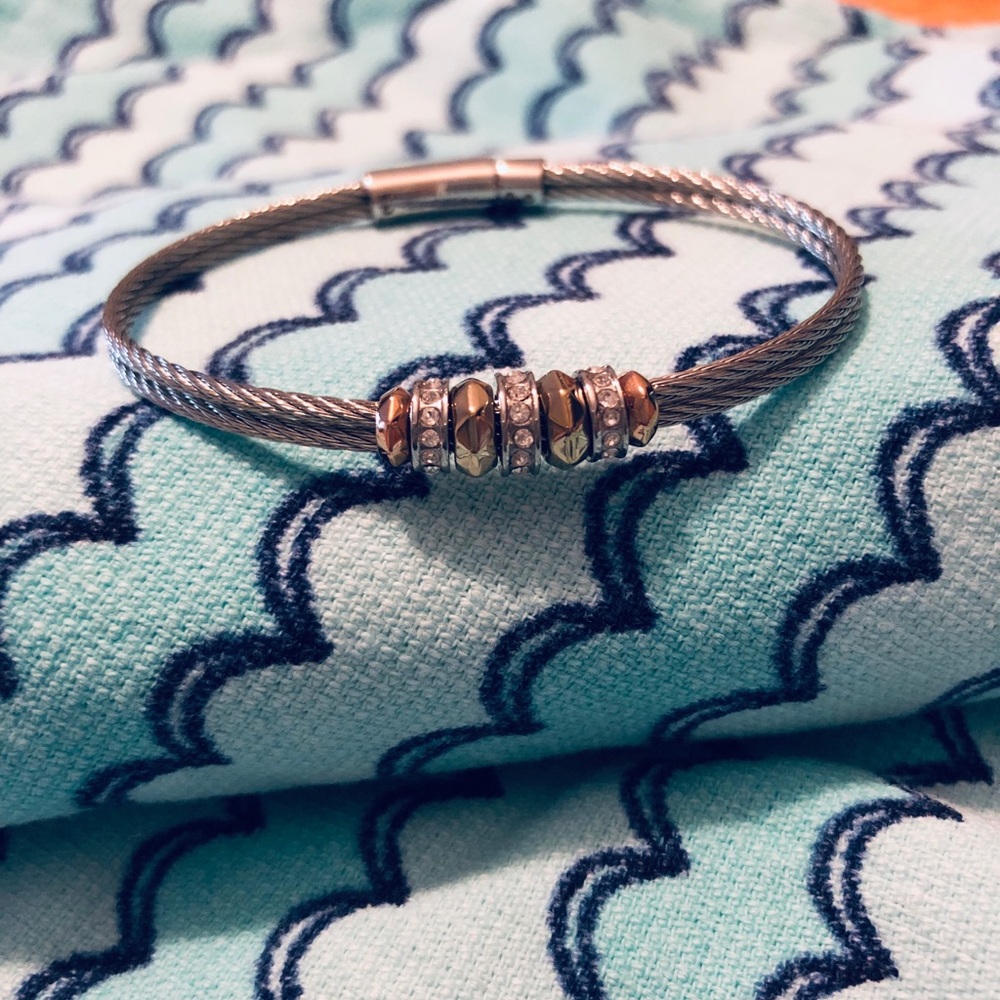Fossil bracelet